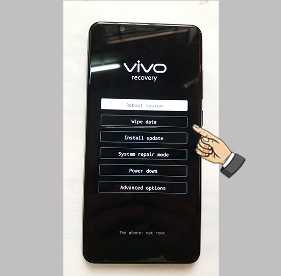 Với ốp lưng điện thoại ViVo Y11, điện thoại của bạn sẽ trở nên trang trọng và sang trọng hơn. Với nhiều kiểu dáng và chất liệu khác nhau, chúng tôi cam kết mang đến cho bạn những sản phẩm chất lượng với giá cả hợp lý. Giờ đây, bạn có thể thoải mái sử dụng điện thoại mà không lo sợ bị trầy xước hay hư hỏng gì cả.